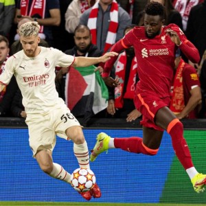  国际米兰轮换阵容发威，替补球员合力拿下三分