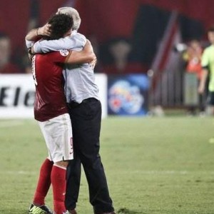  梅斯主场遭遇争议判罚，无奈接受平局苦涩结局