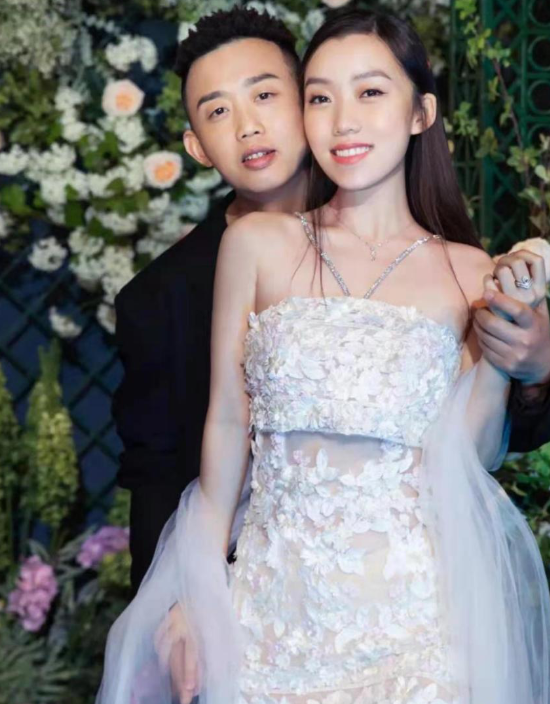  小萨25+10国王稳居西部前三  