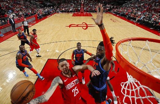  亚历山大高效表现雷霆战胜活塞延续强势  